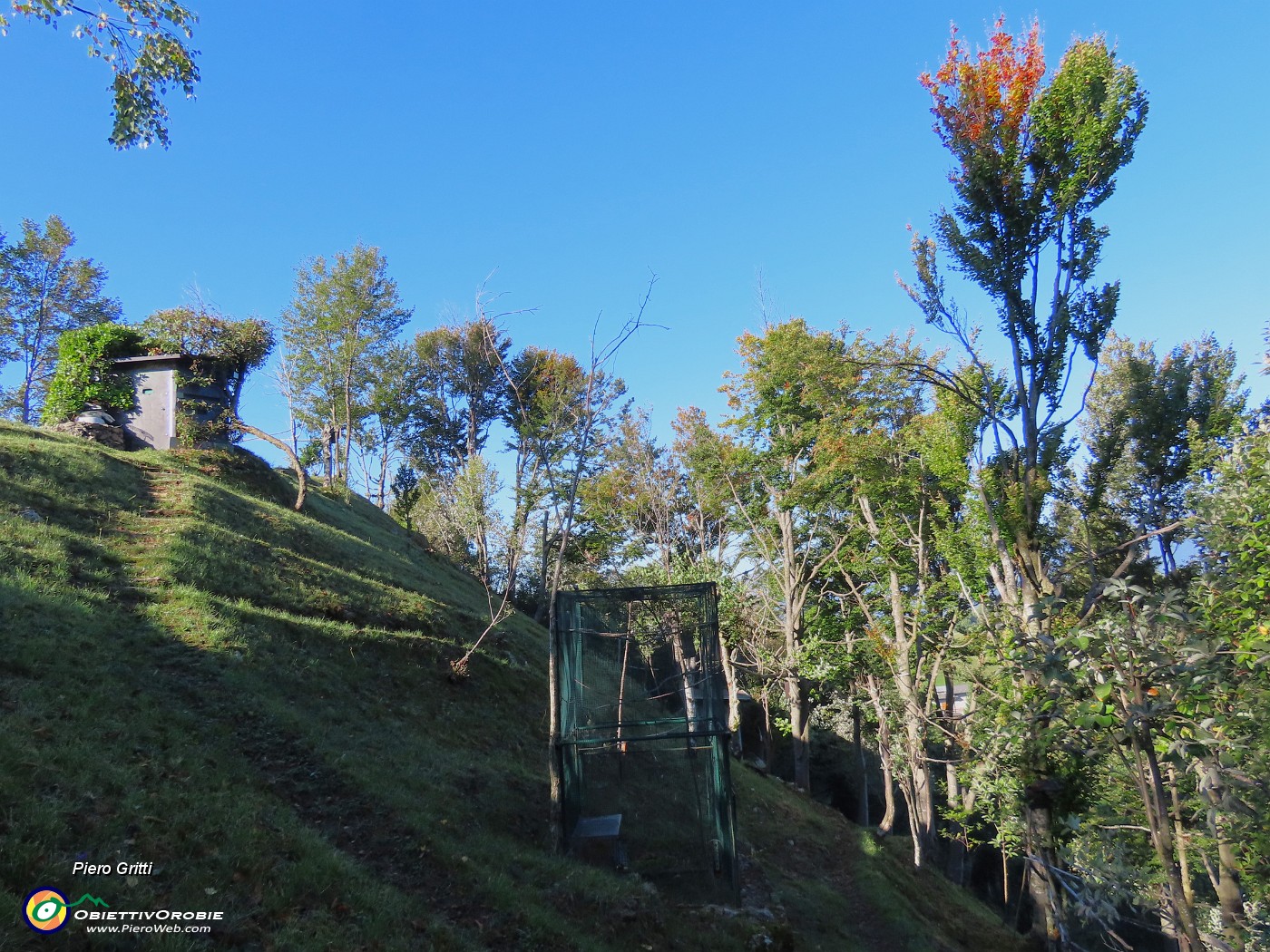 16 Inizio sent. 598, capanno di caccia .JPG